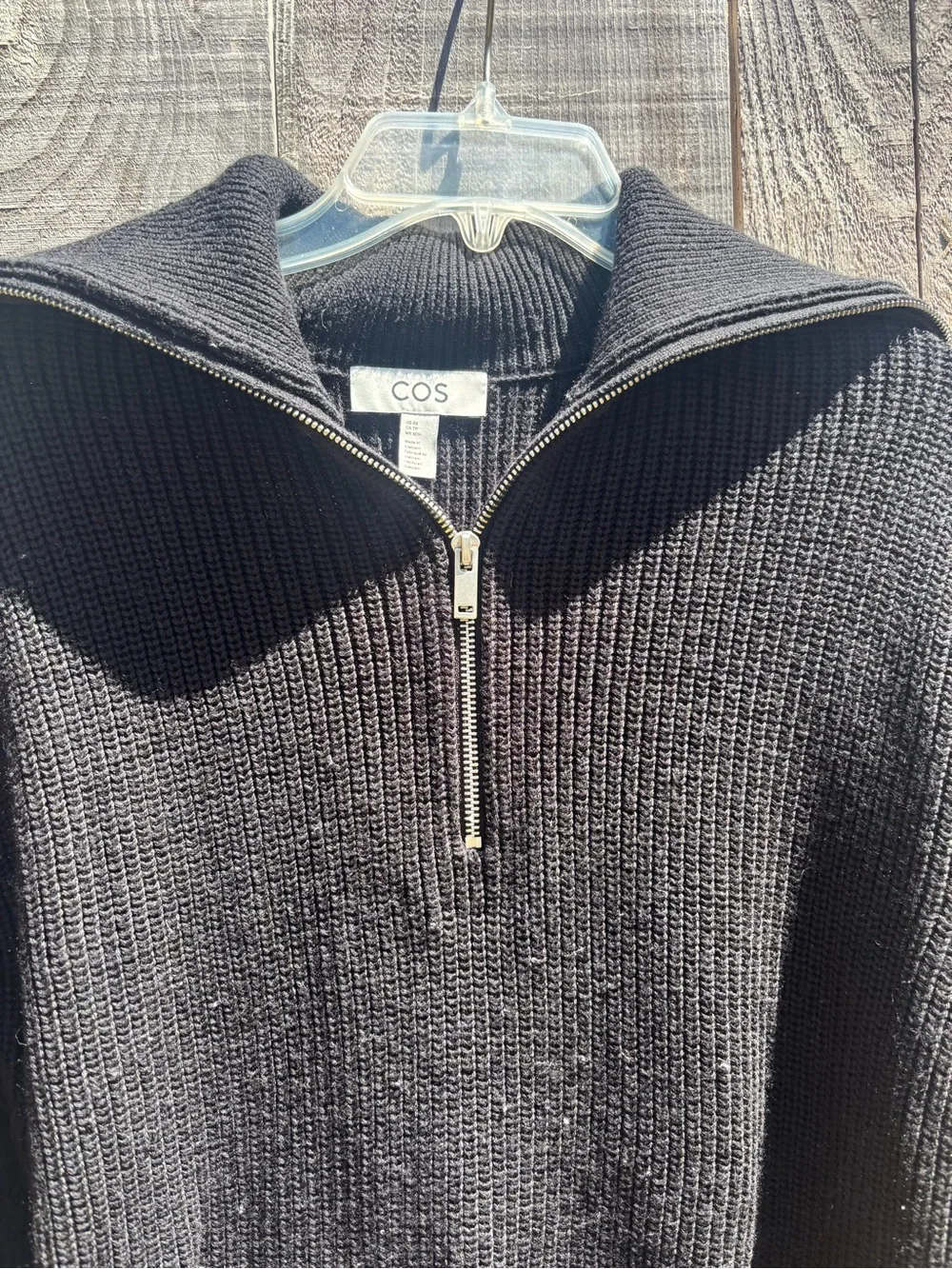 Sweater - Picture 4 of 4